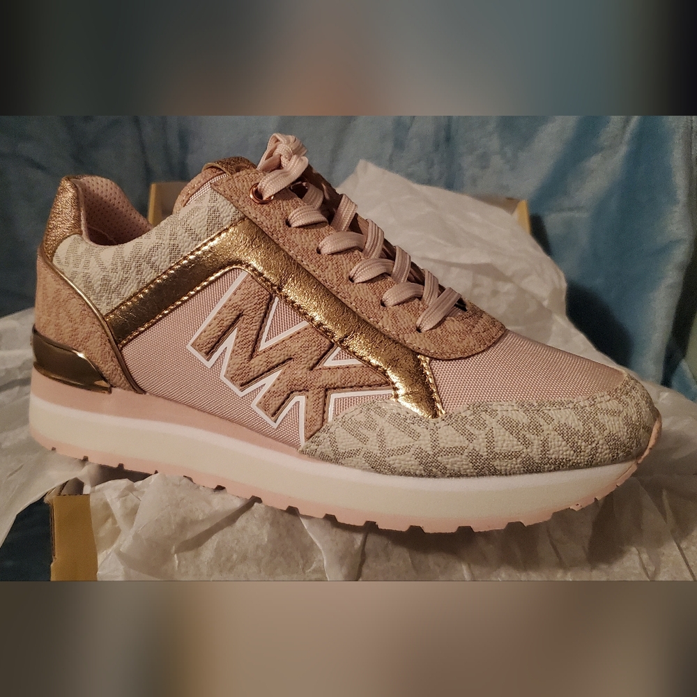 Michael Kors Women's Pink Sneakers